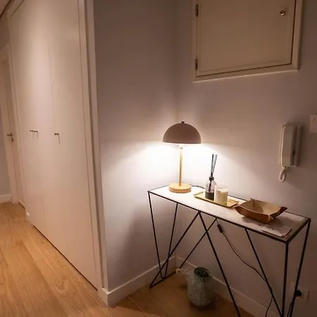 Real Carcavelos Central Apt Apartmán *