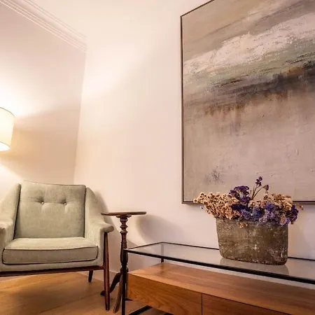 Real Carcavelos Central Apt Carcavelos (Lisbon)